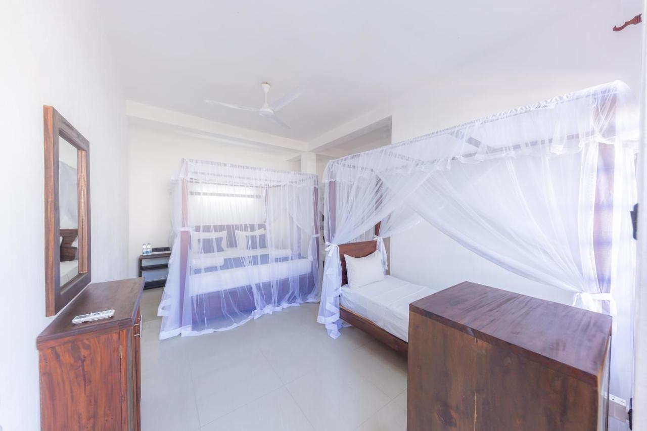Happy Bay Hotell Weligama Eksteriør bilde