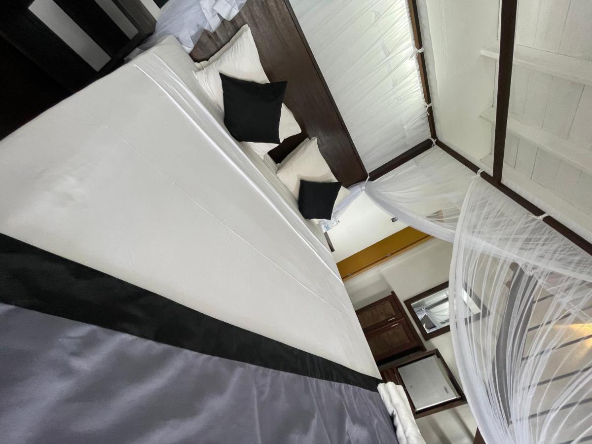 Happy Bay Hotell Weligama Eksteriør bilde