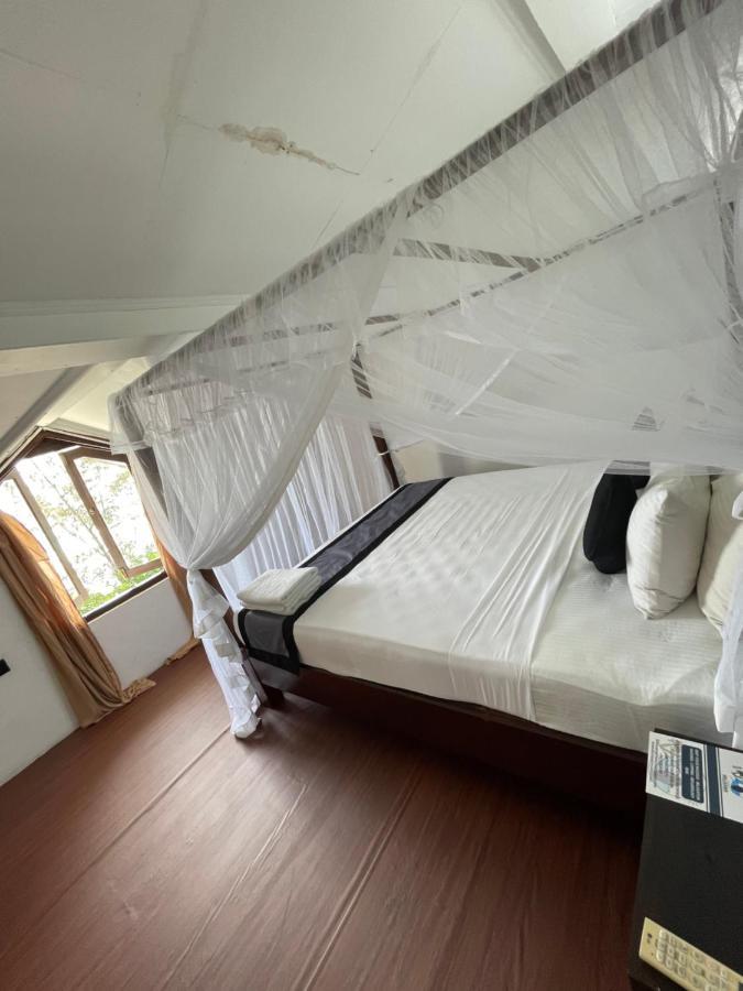 Happy Bay Hotell Weligama Eksteriør bilde