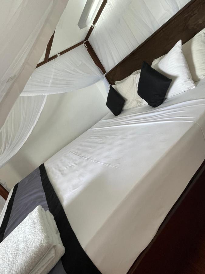 Happy Bay Hotell Weligama Eksteriør bilde