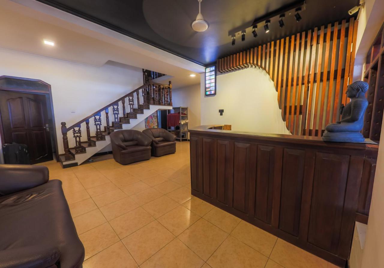Happy Bay Hotell Weligama Eksteriør bilde